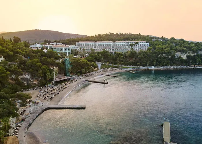Pine Bay Holiday Resort