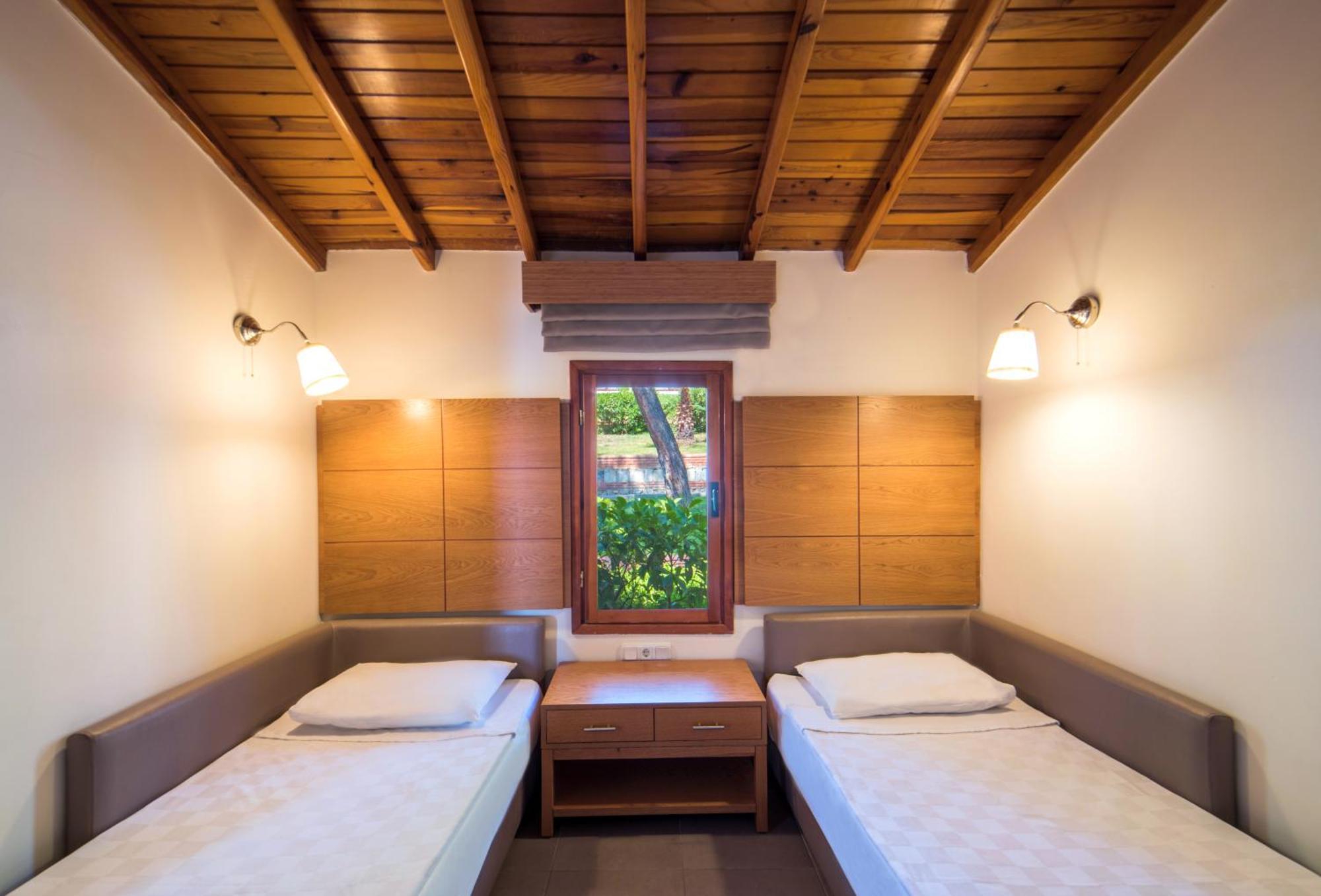 Pine Bay 5* Кушадасы
