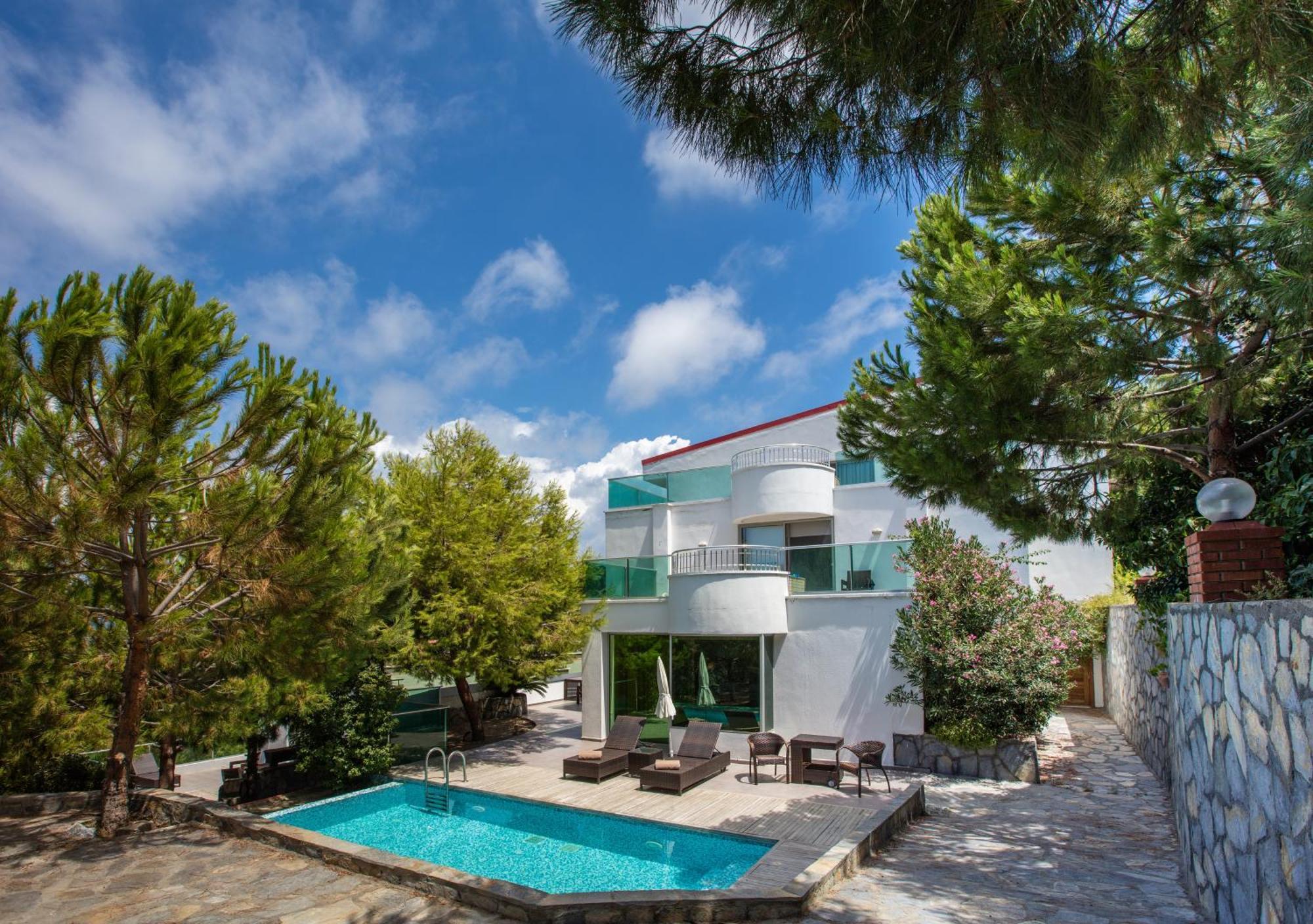 Курортный комплекс Pine Bay 5*