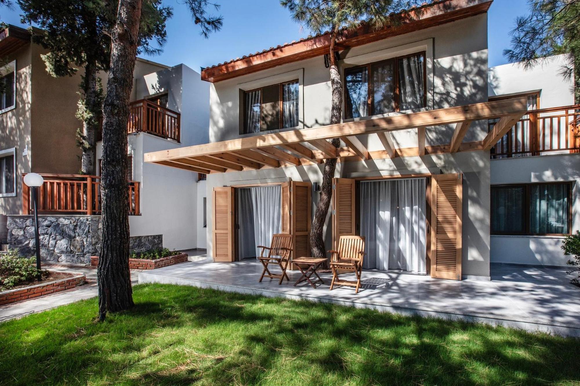 Pine Bay Курортный комплекс Кушадасы
